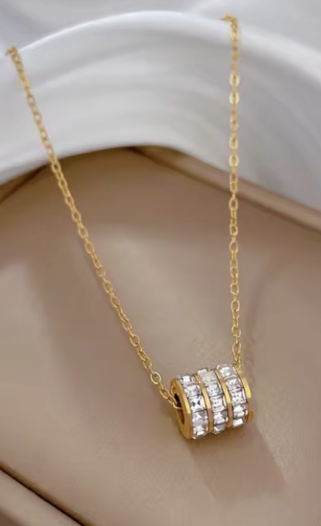 Barrel necklace