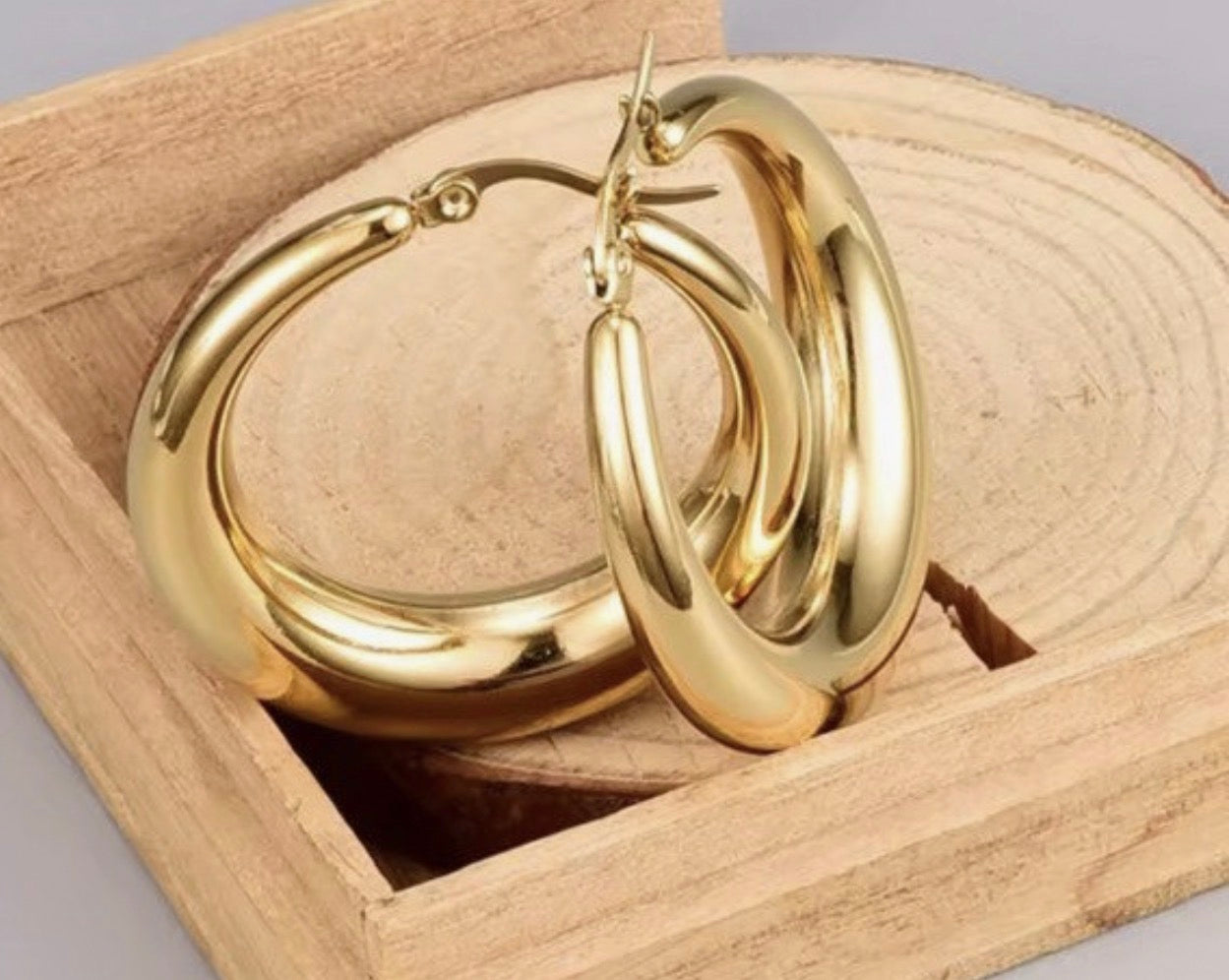 U Hoops