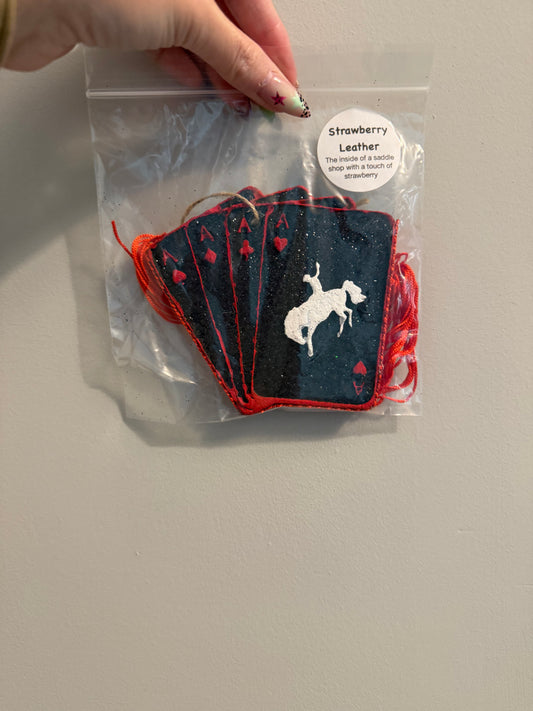 Playing cards with fringe (red)