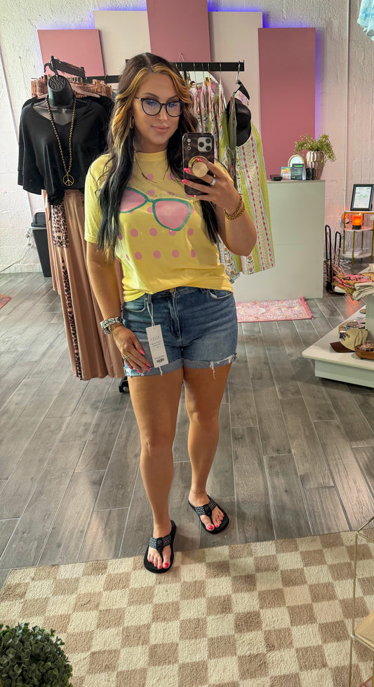 Waiting on that Sunshine tee