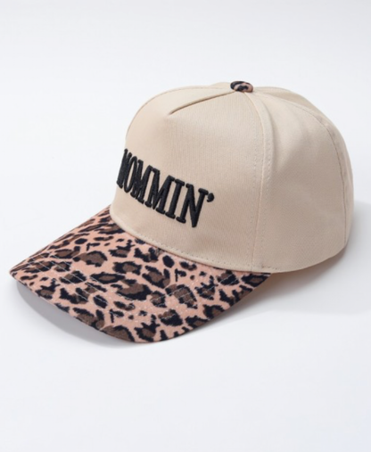 Mommin trucker hat
