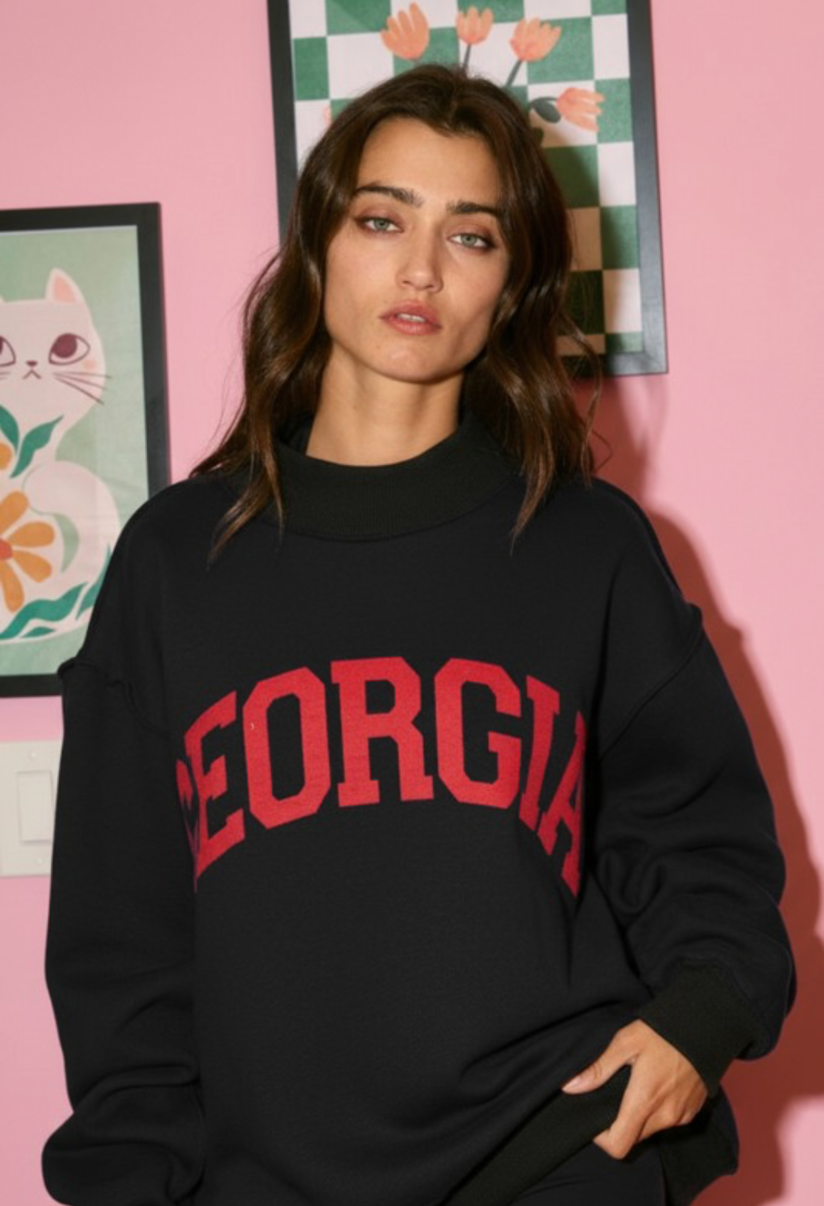 Between the Hedges reversible Mock Neck