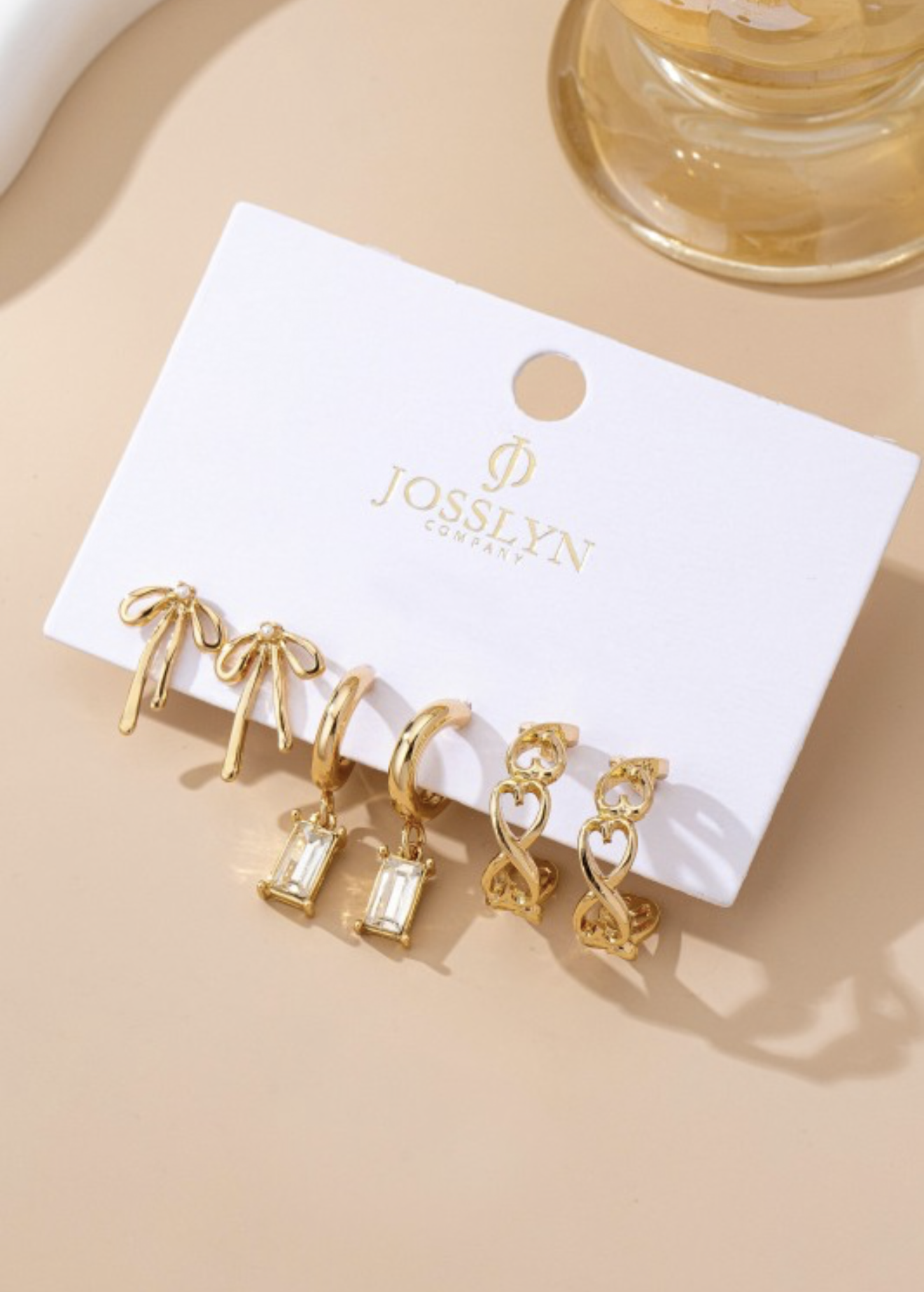 Pretty in Gold