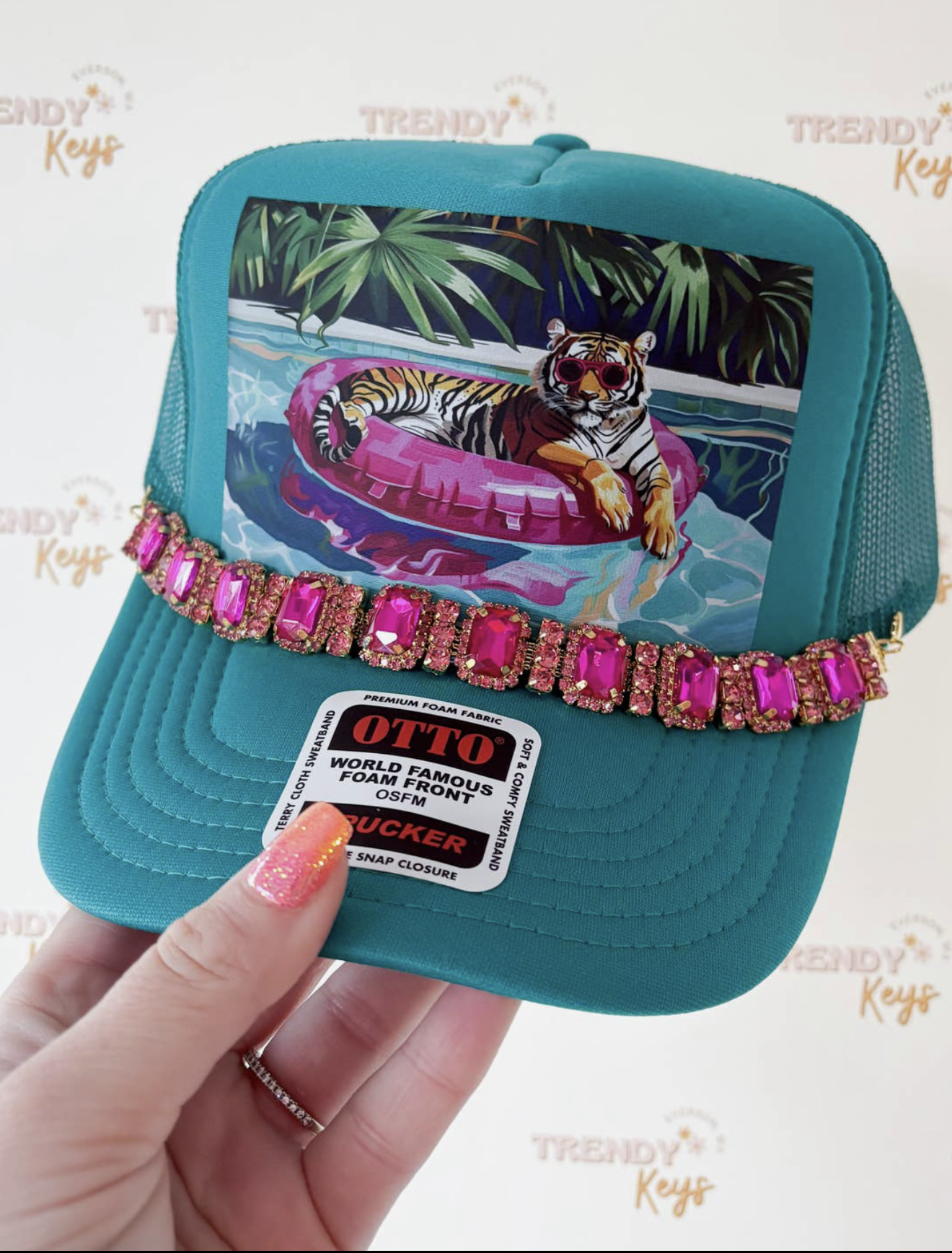 Poolside Prowler Hat